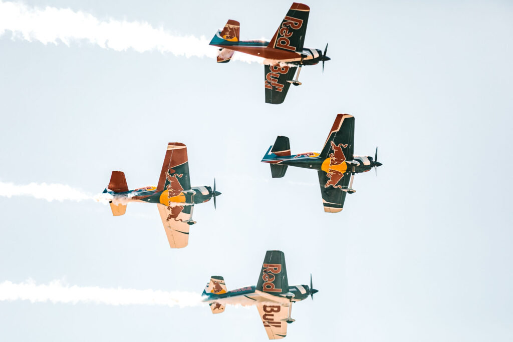 Czech Acrobatics Team | Czech Republic | The Flying Bulls flying in formation